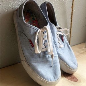 LEVI’S Shoes